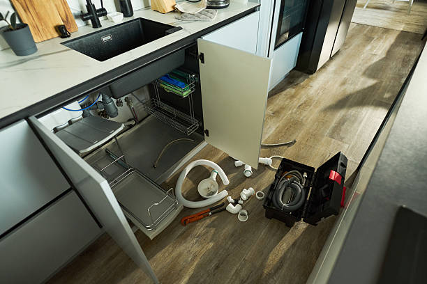 Reliable Plumbing contractor in Fullerton, CA by Street Wise - Plumbing